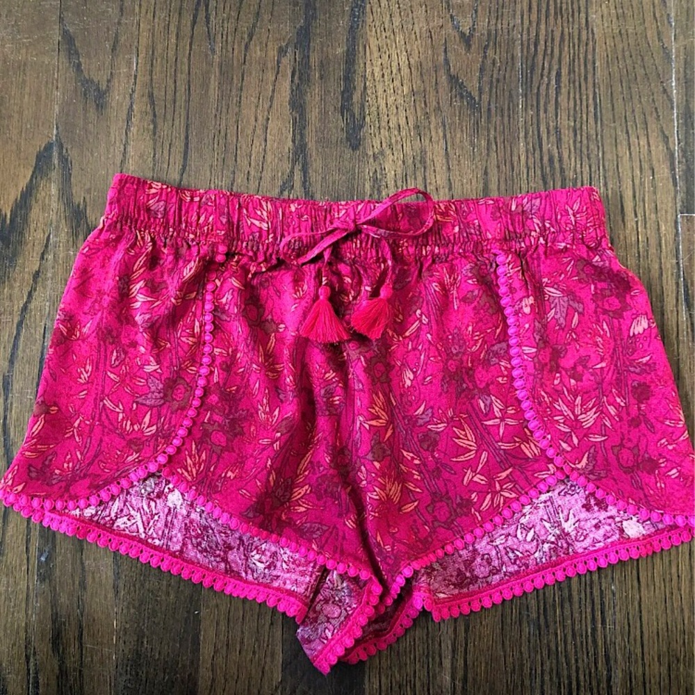 Urban Outfitters Ecote Dolphin Hem Shorts S